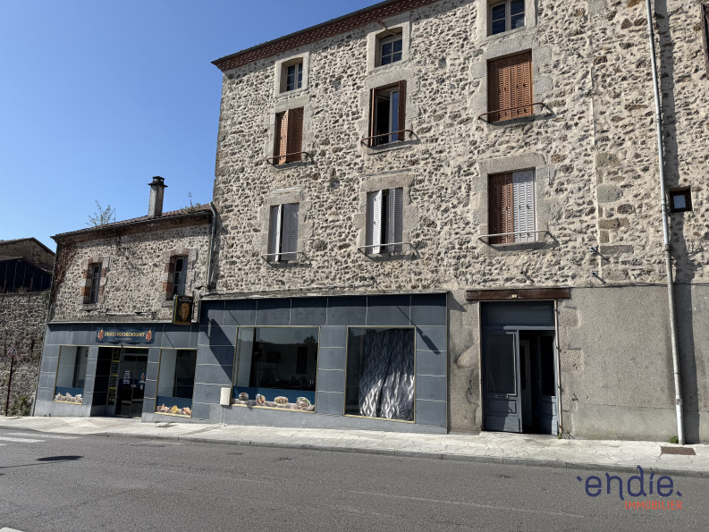 vente Immeuble de rapport Rochechouart - Photo 1