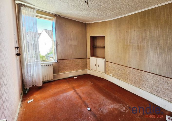 à vendre Immeuble à rénover Commentry