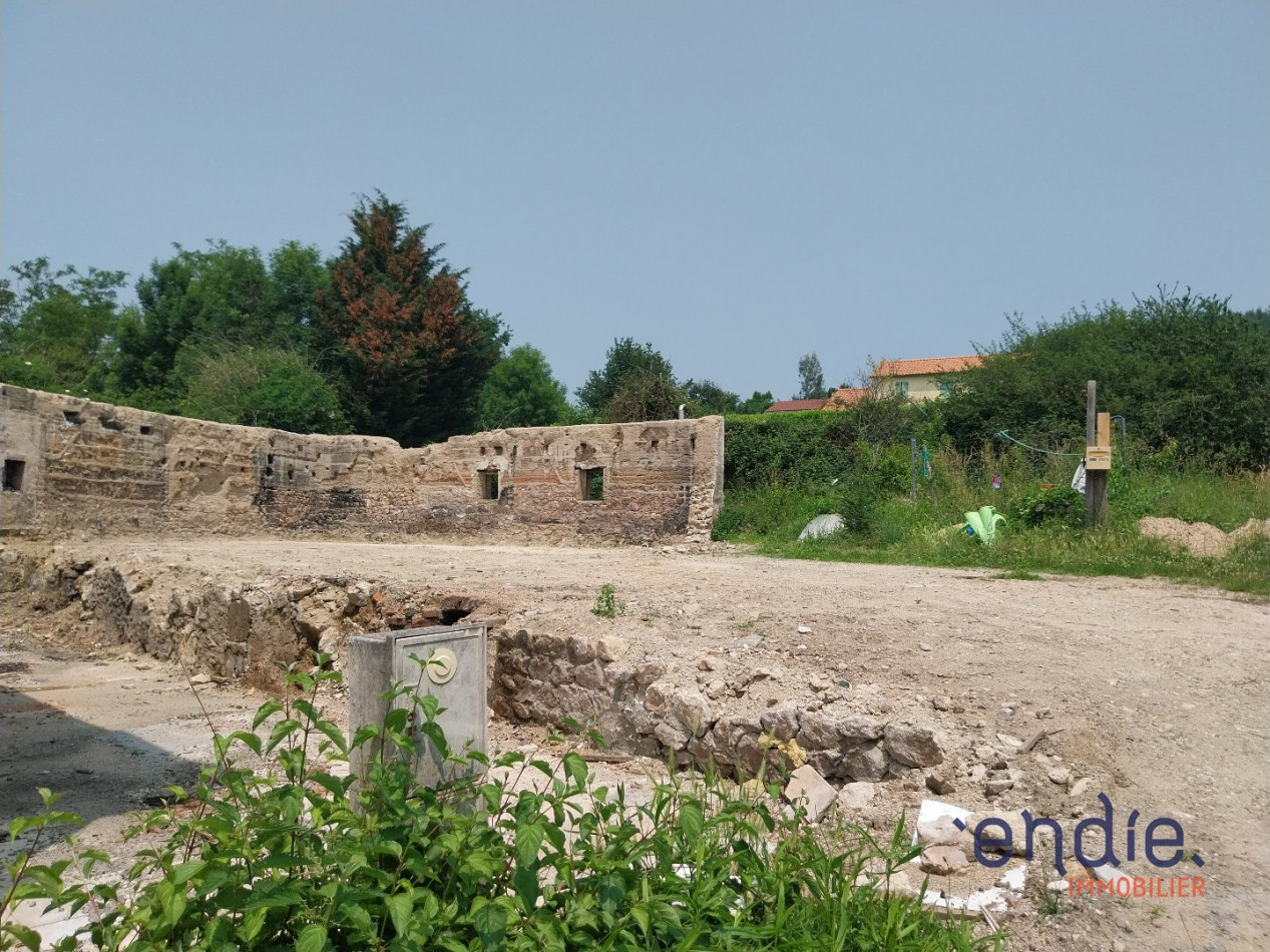 à vendre Terrain Thiers - Photo 1