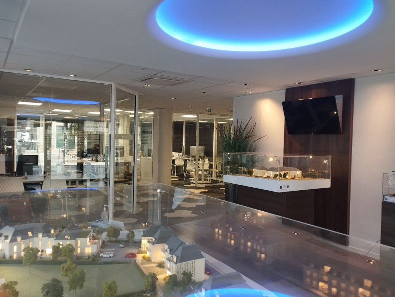 vente Bureau Tours - Photo 1