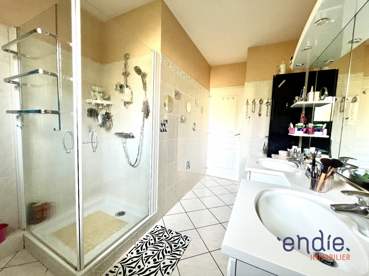 à vendre Maison Fontaine Le Comte - Photo 11