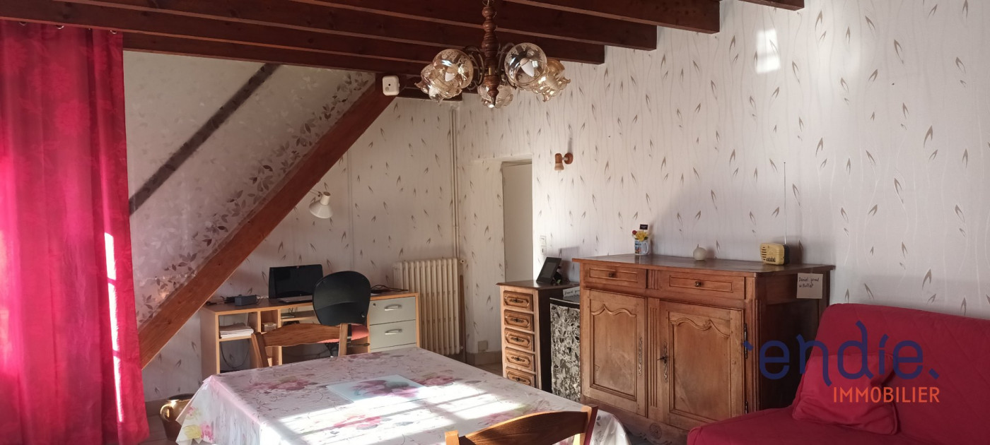 à vendre Maison Saint Just Sur Dive - Photo 1