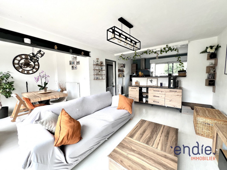 vente Maison Biard - Photo 1