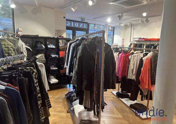 à vendre Prêt à porter Vichy