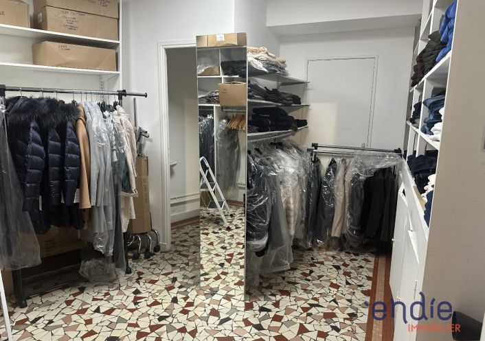 à vendre Prêt à porter Vichy