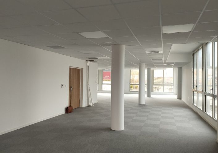 location Local commercial Angouleme