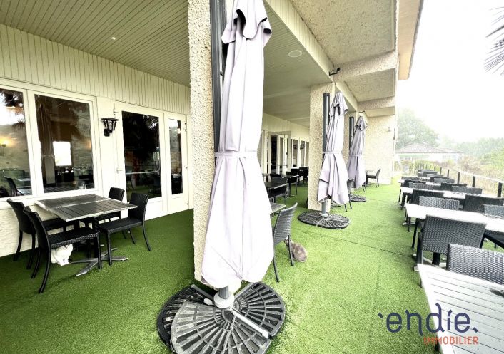 à vendre Locaux d'activité Nieuil L'espoir