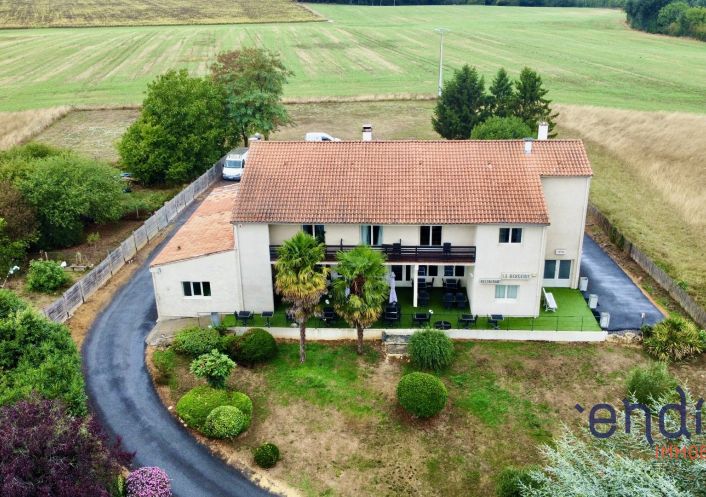 à vendre Locaux d'activité Nieuil L'espoir