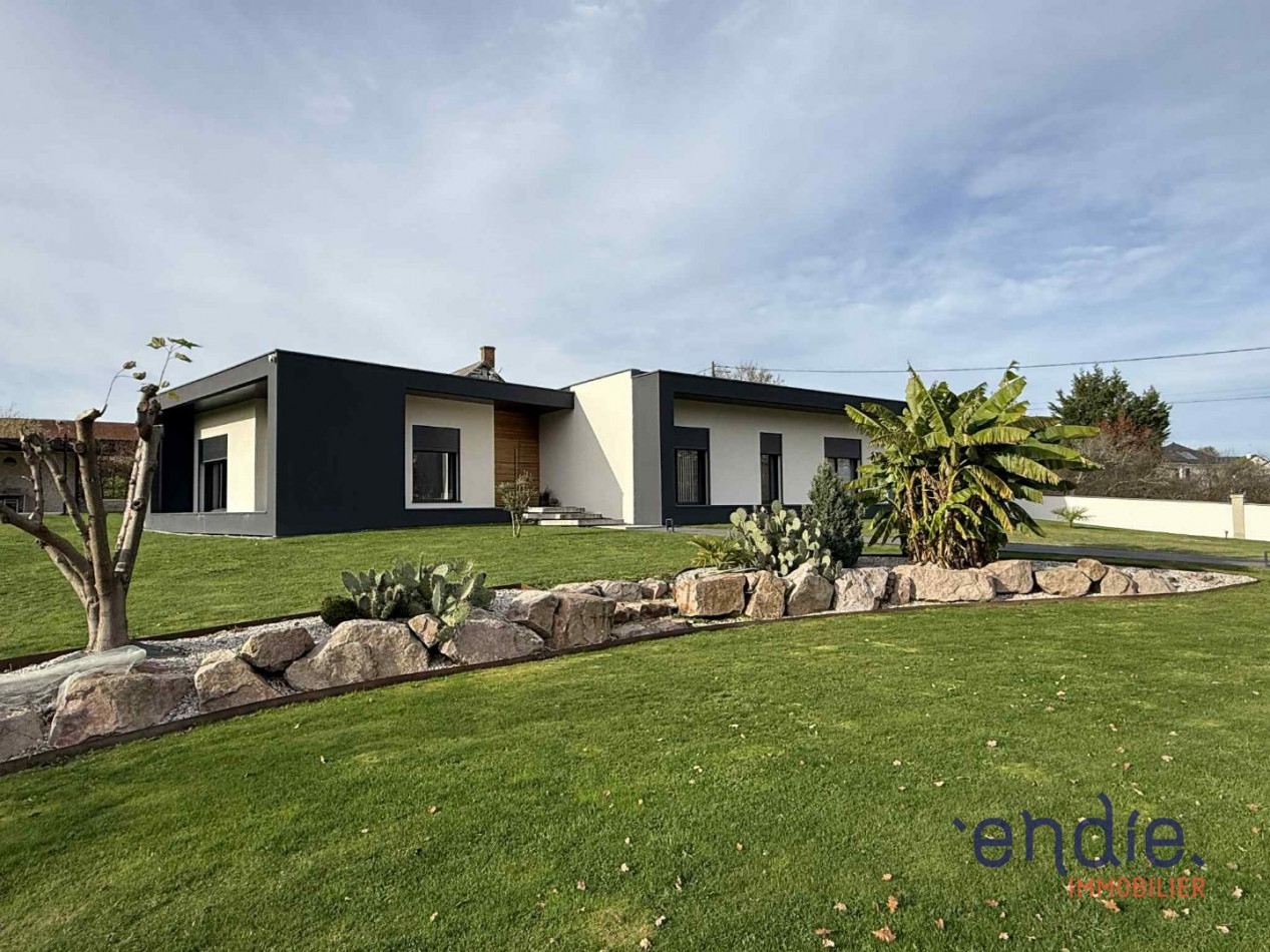 à vendre Maison Dompierre Sur Besbre - Photo 1