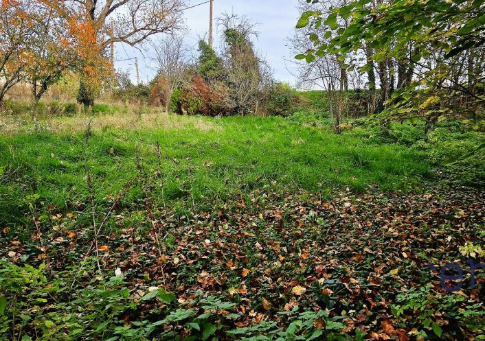 à vendre Terrain Avermes