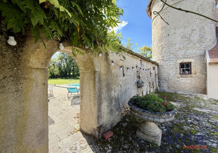 à vendre Maison bourgeoise Le Veurdre