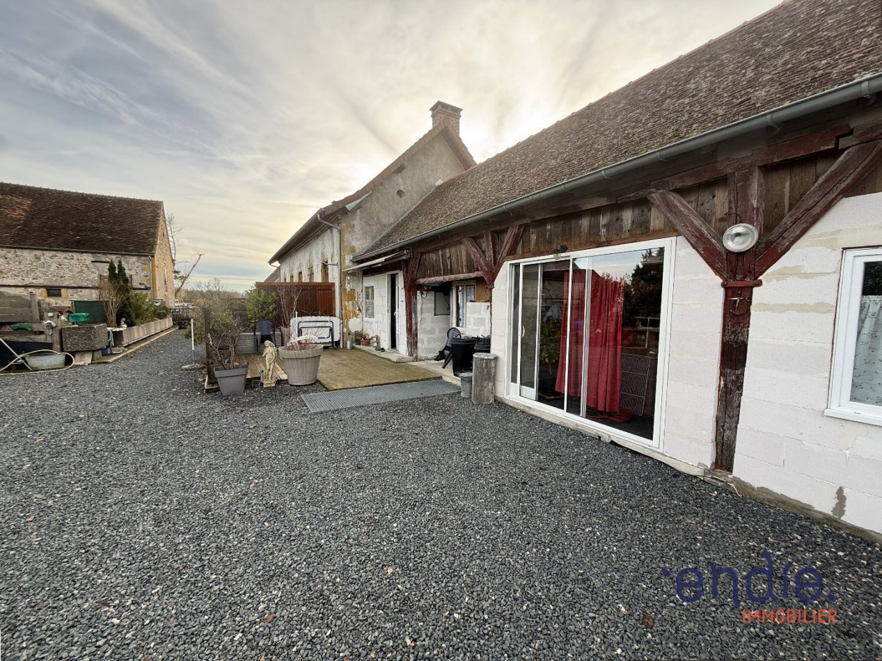 à vendre Maison Diou - Photo 1