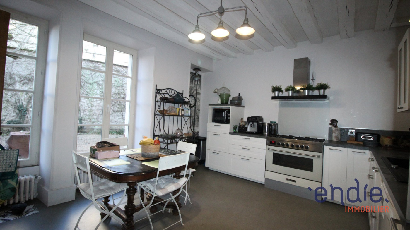 à vendre Maison bourgeoise Mehun Sur Yevre - Photo 4