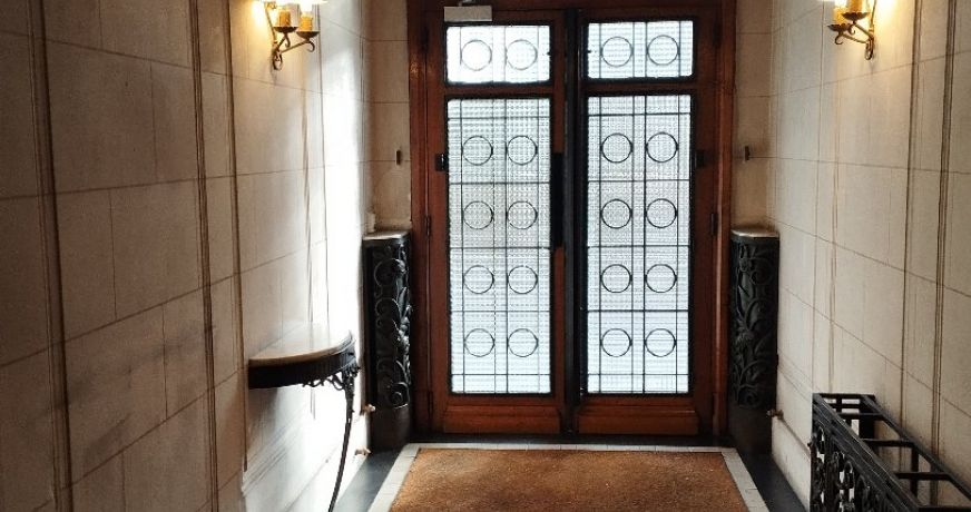 location Bureau Tours