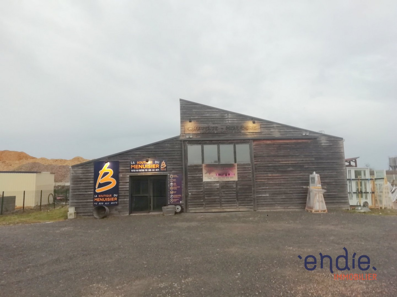 à vendre Local industriel Sancoins - Photo 1