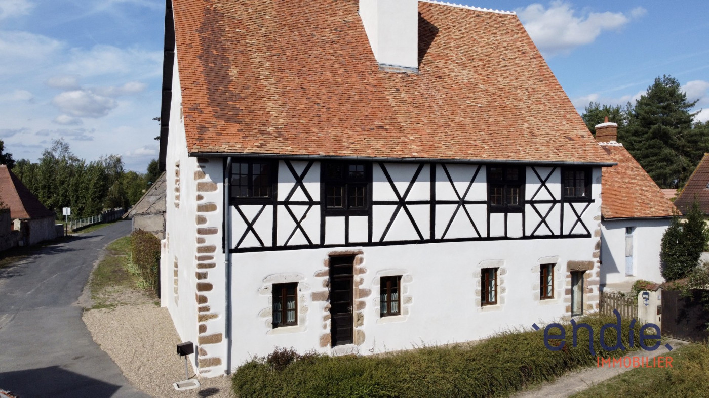 à vendre Maison de caractère Bressolles - Photo 1