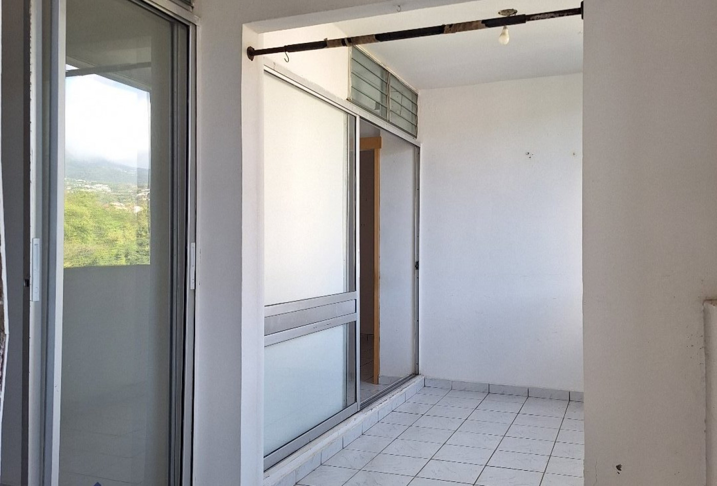 vente Appartement Basse Terre - Photo 7