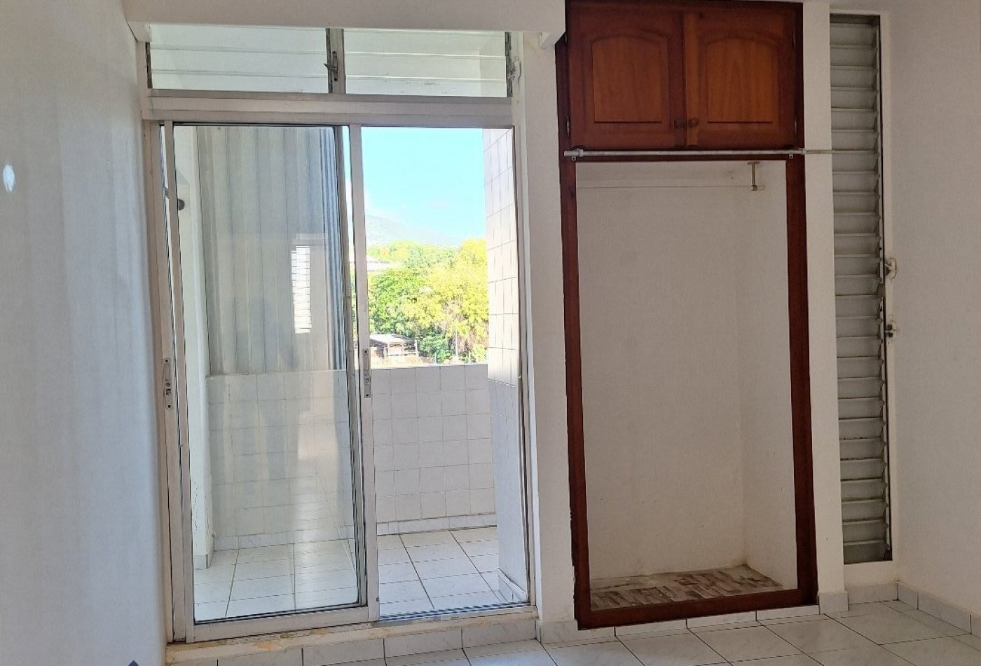 vente Appartement Basse Terre - Photo 2
