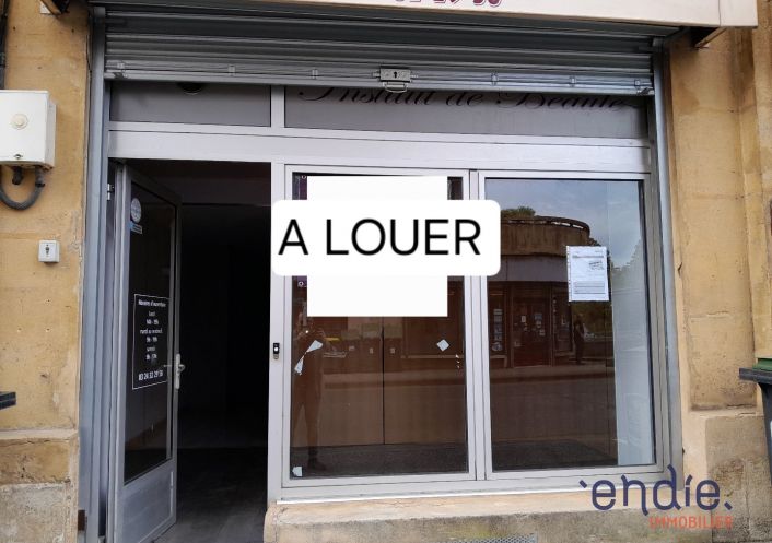 à louer Local commercial Sedan