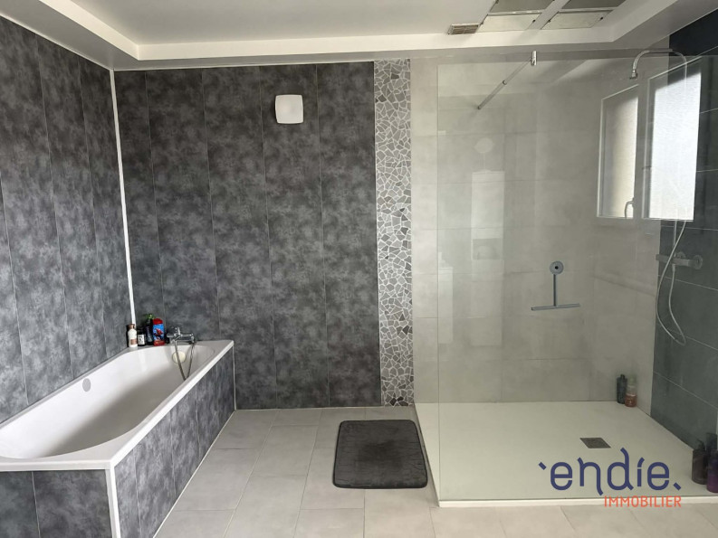 vente Maison Dompierre Sur Besbre - Photo 7