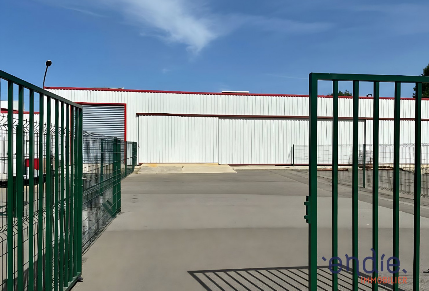 vente Local commercial Lons - Photo 1
