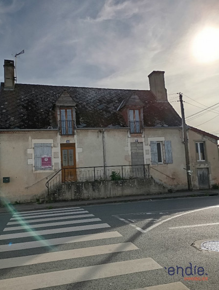vente Maison Sancoins - Photo 1