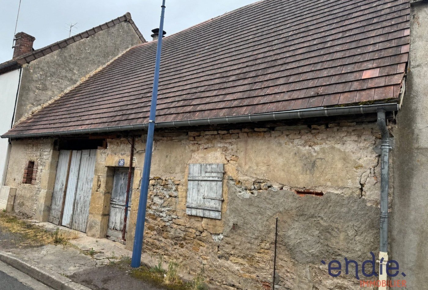 vente Maison à rénover Saint Pierre Le Moutier - Photo 1