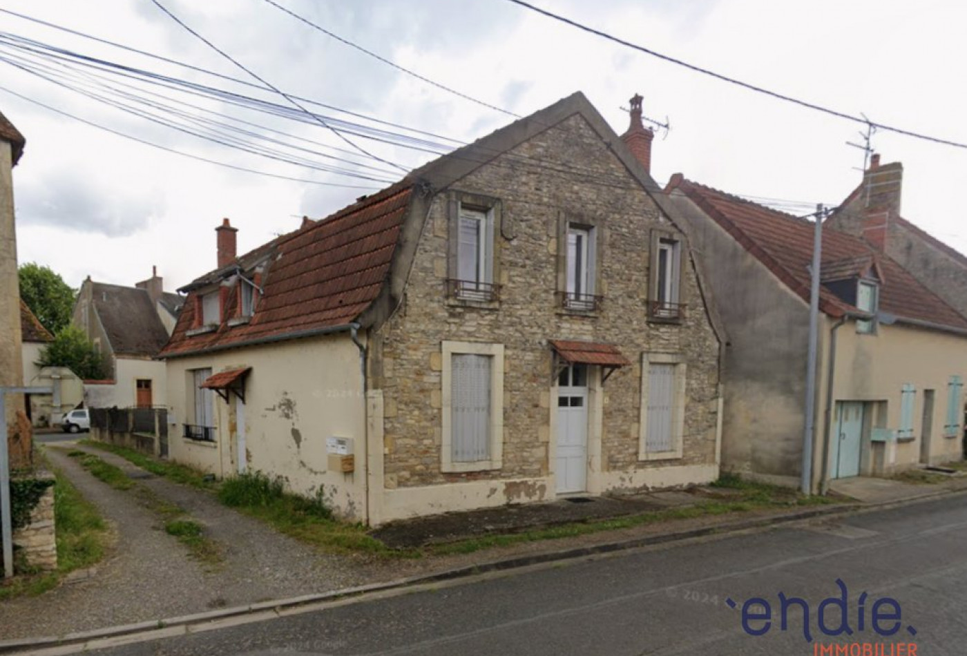 vente Immeuble de rapport Saint Pierre Le Moutier - Photo 1