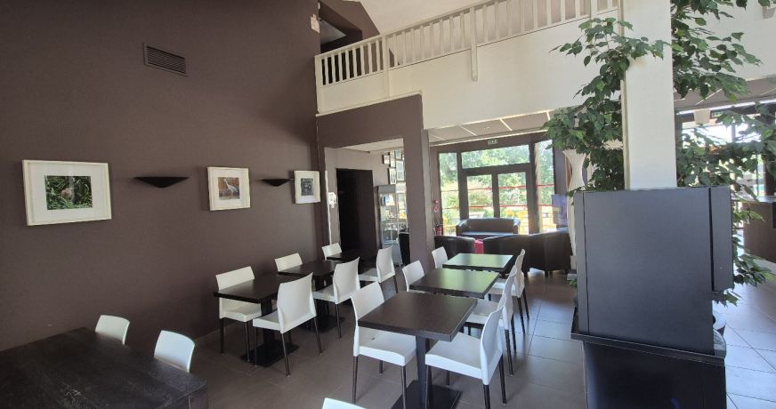 vente Hôtel Port Saint Pere