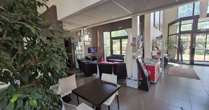 vente Hôtel Port Saint Pere
