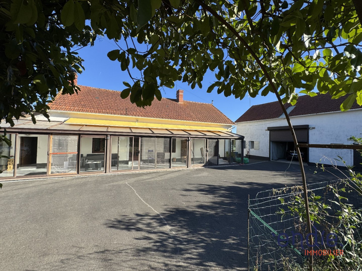 à vendre Maison Lurcy Levis - Photo 1