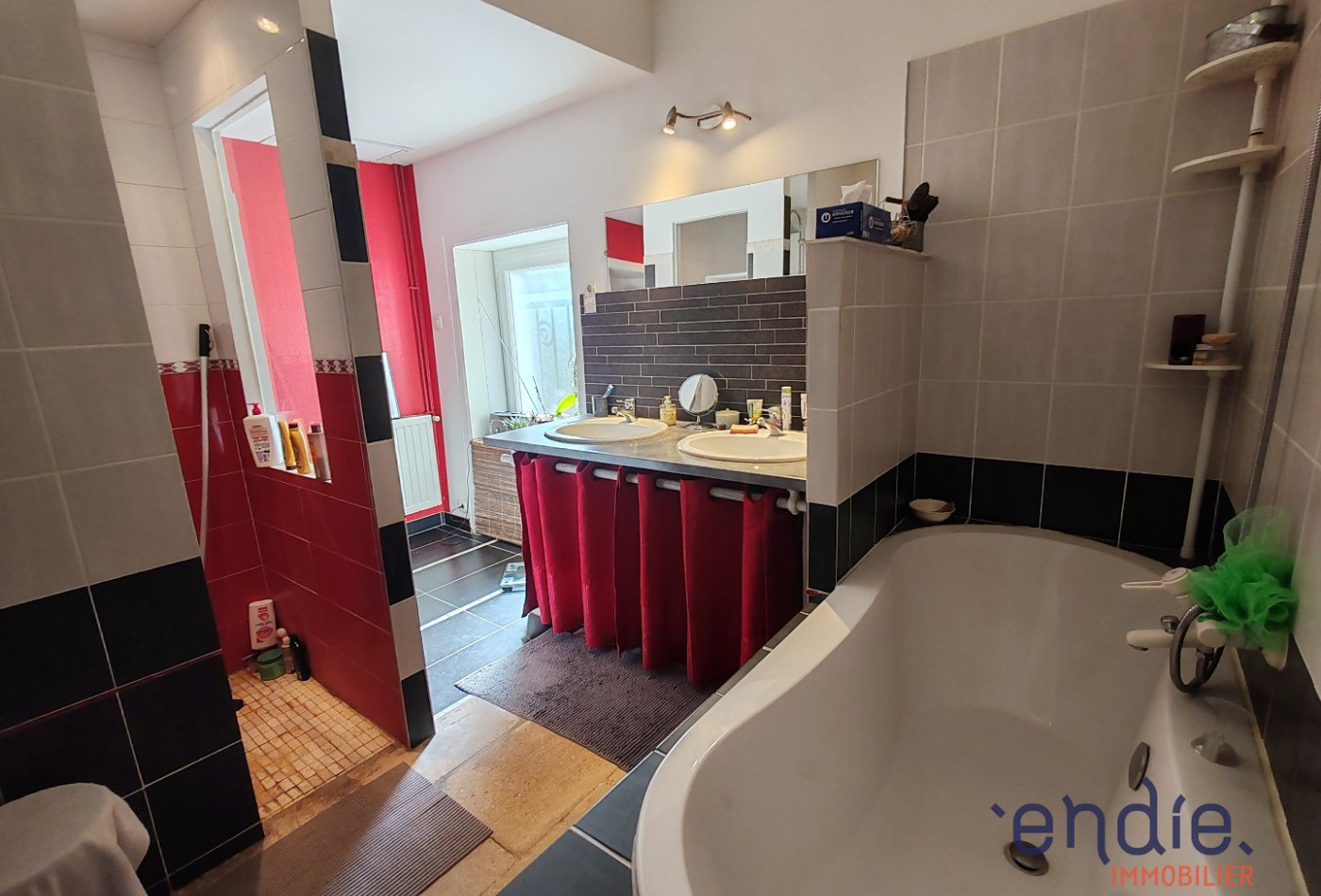 vente Maison Valence En Poitou - Photo 10