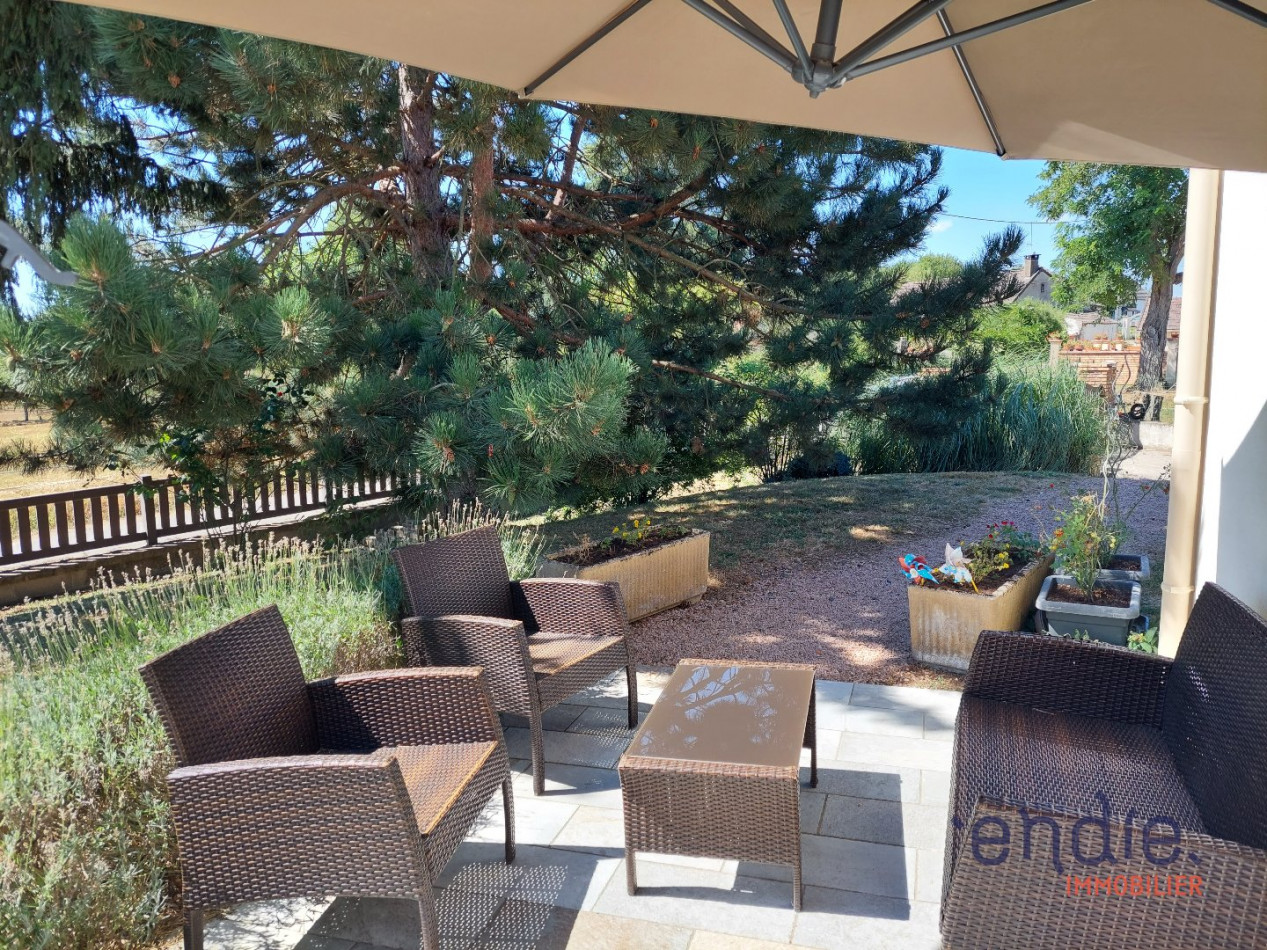 à vendre Maison rénovée Neuilly Le Real - Photo 2