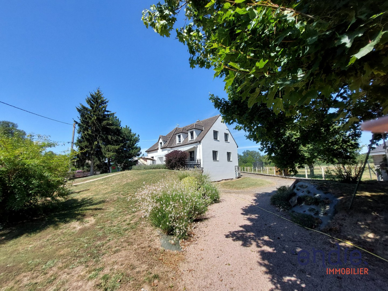 à vendre Maison rénovée Neuilly Le Real - Photo 3