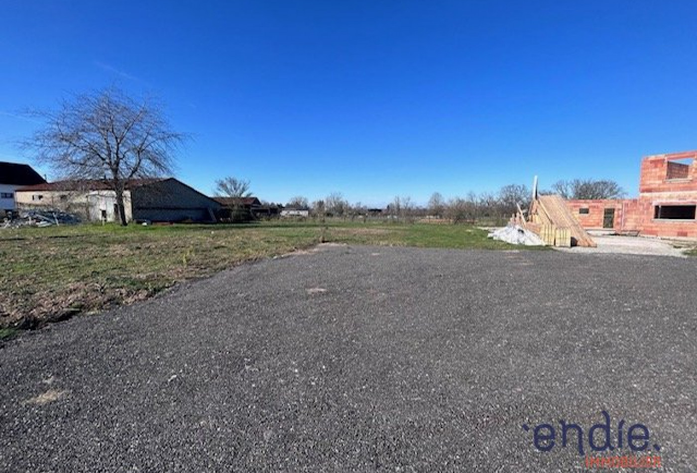 vente Terrain Avermes - Photo 1