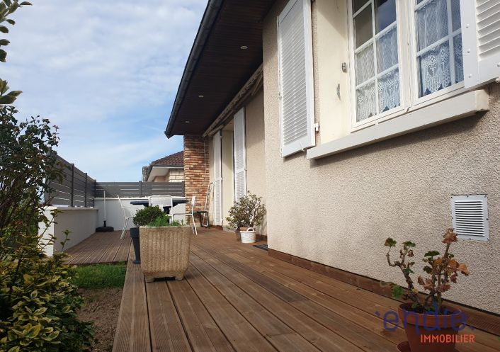 à vendre Maison de ville Desertines