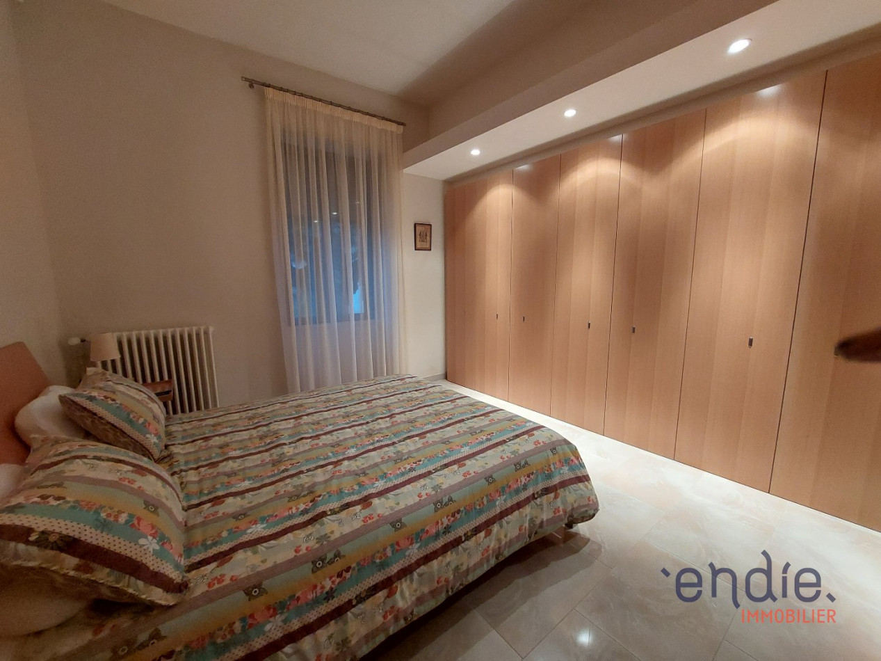 à vendre Maison bourgeoise Bourbon L'archambault - Photo 8