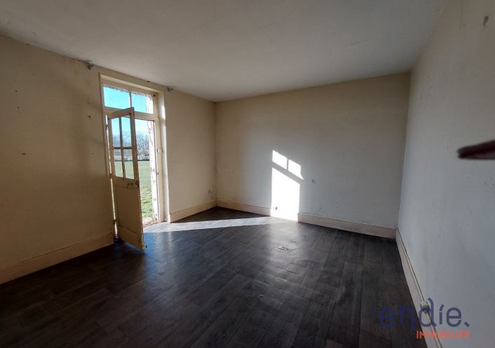 à vendre Corps de ferme Garnat Sur Engievre