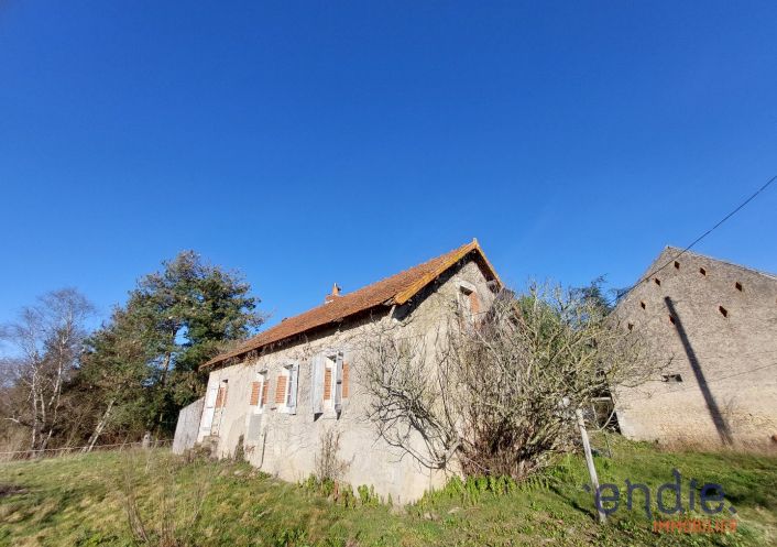 à vendre Corps de ferme Garnat Sur Engievre