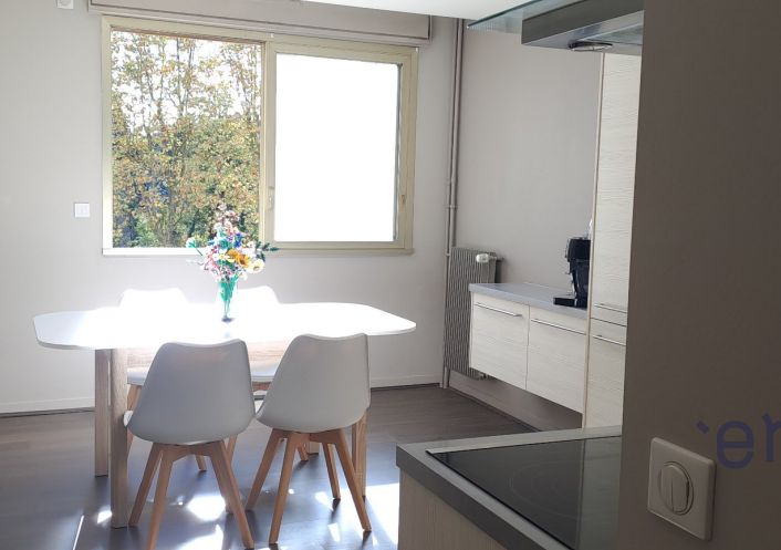 à vendre Appartement Ecully