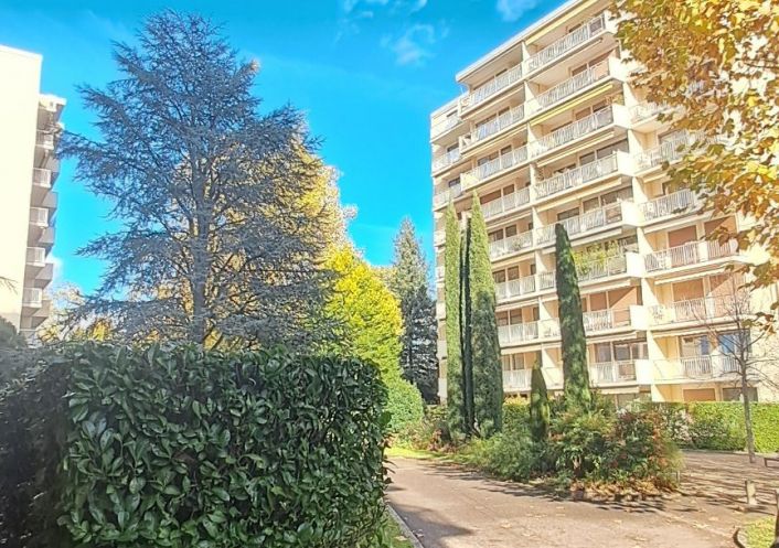 à vendre Appartement Ecully