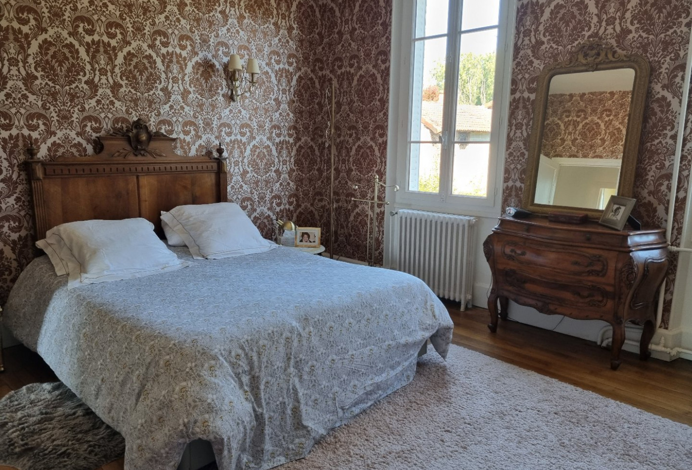 vente Maison de caractère Neuilly Le Real - Photo 9