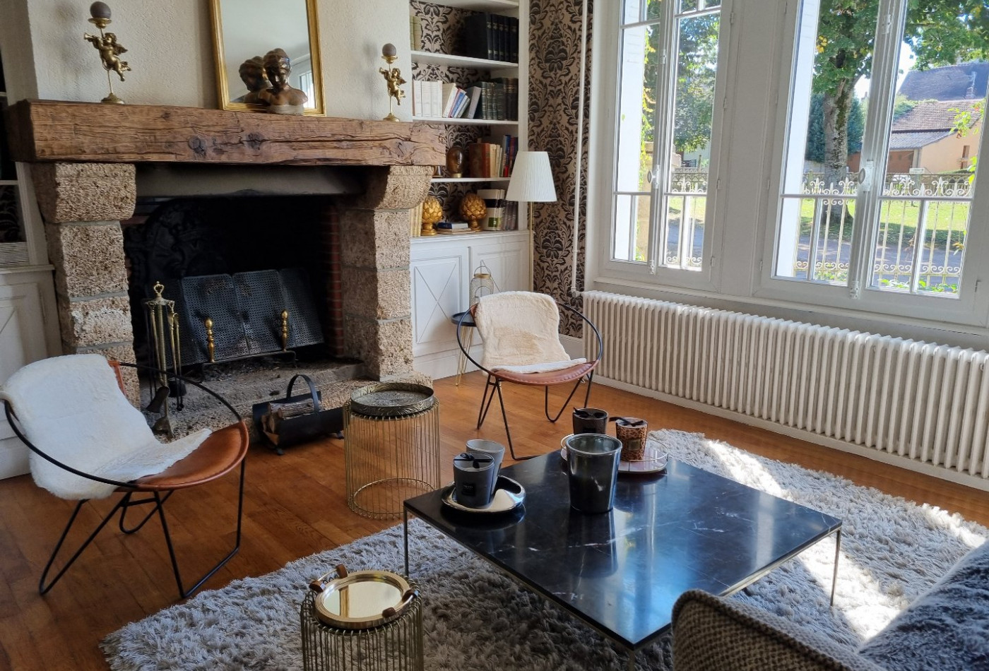 vente Maison de caractère Neuilly Le Real - Photo 2