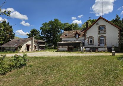 vente Corps de ferme Gennetines