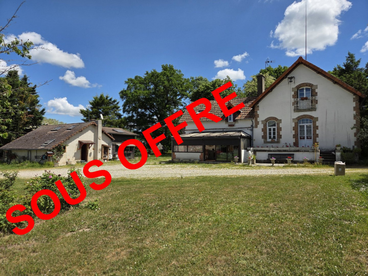 à vendre Corps de ferme Gennetines - Photo 1