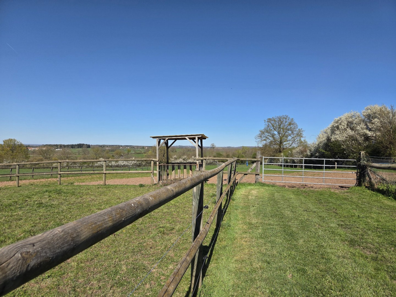 for sale Haras / equestre Maillet - Photo 9