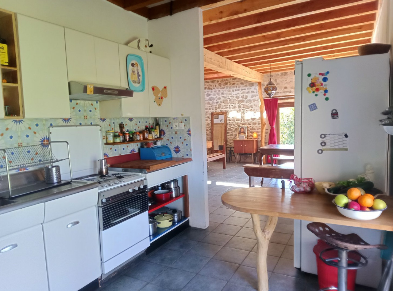 à vendre Maison en pierre Lachaux - Photo 3