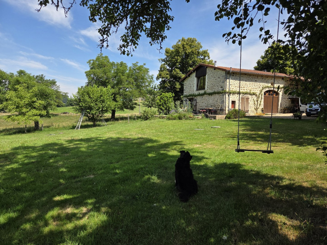 à vendre Maison en pierre Lachaux - Photo 1