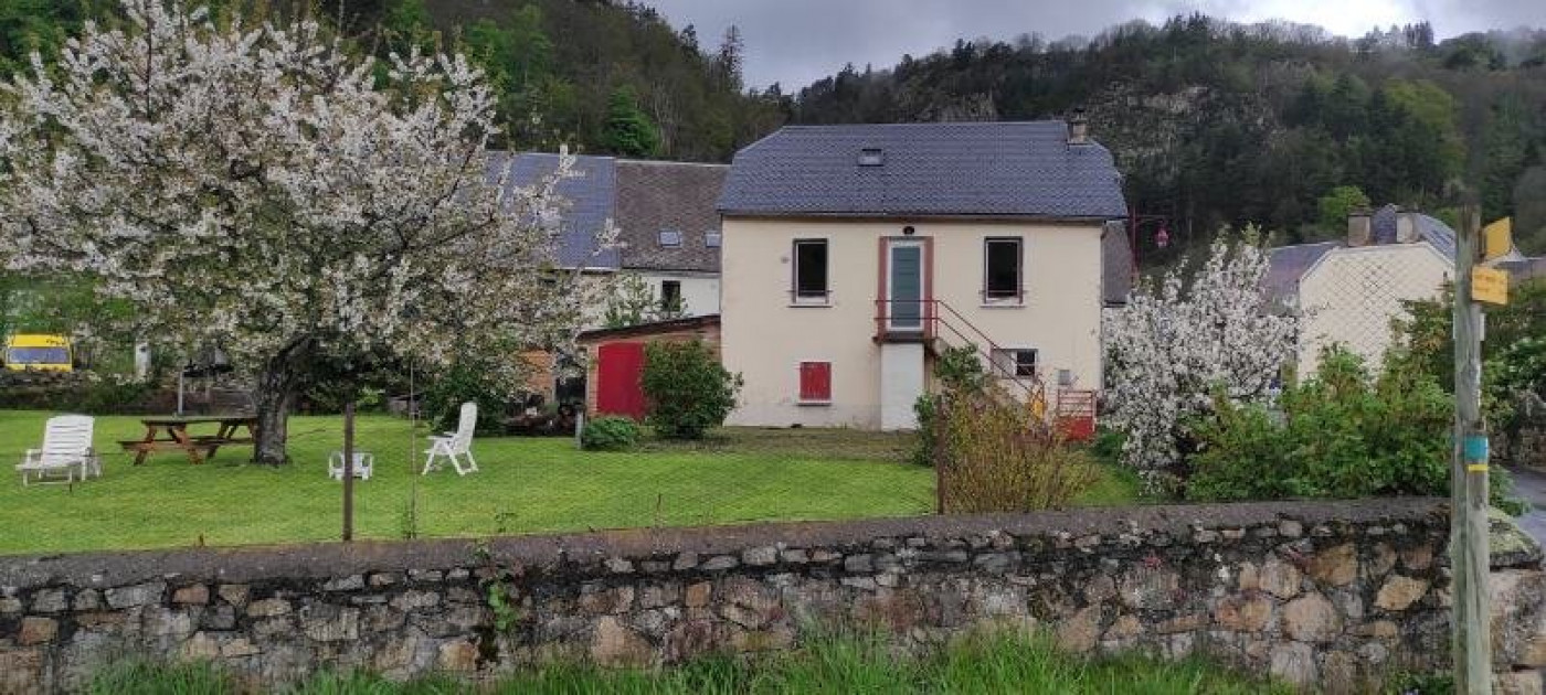 à vendre Maison Chambon Sur Lac - Photo 1