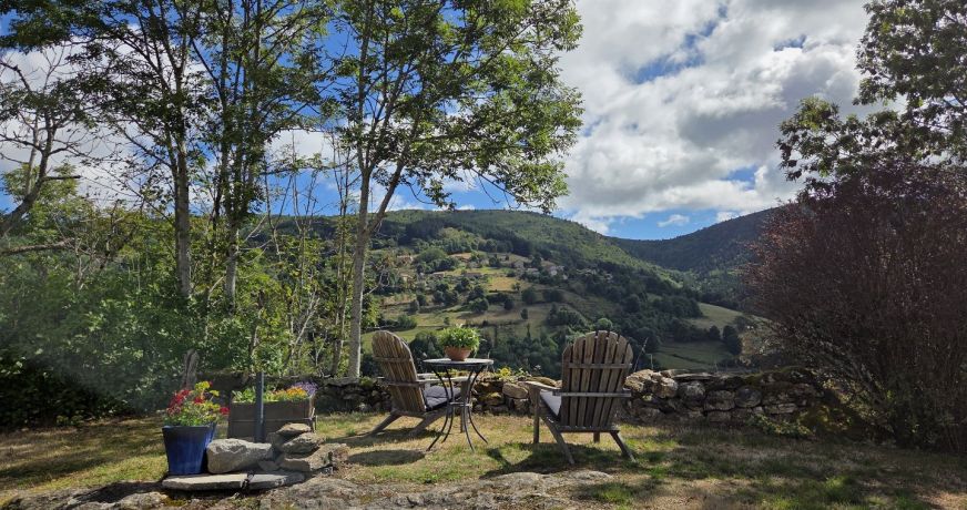 vente Maison en pierre Valcivieres